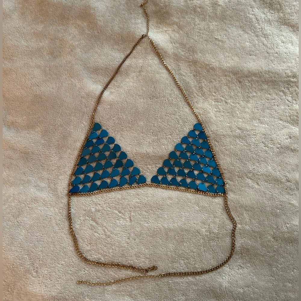 Chic Blue and Gold Chain Top